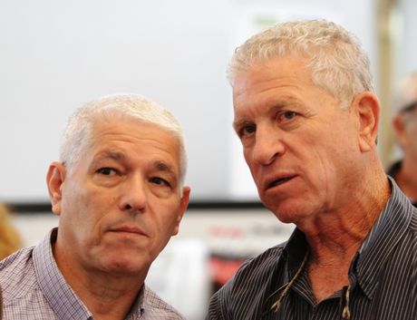 עמיצור בר ונחום כץ