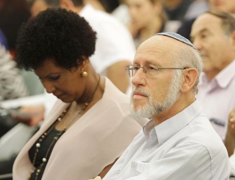 שמואל דוקוב ונתמר הלל