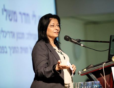 דליה לב שדה
