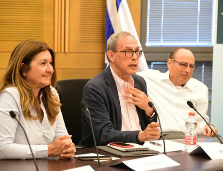 נחמן שי
