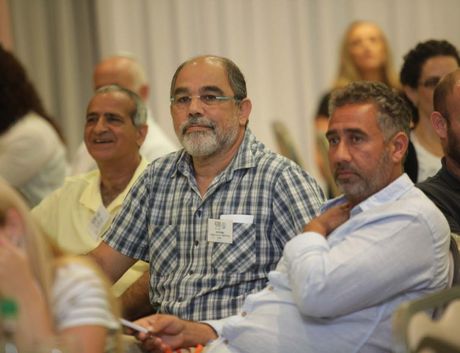 רונן צפריר ואבי קסטרו