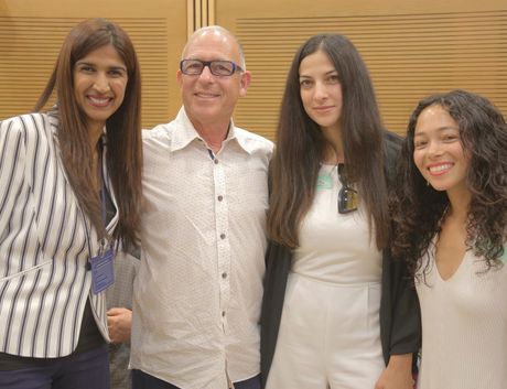 ענת ומשפחת כרמל