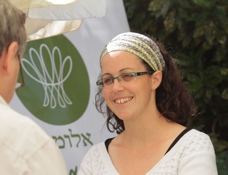 אלה דרי